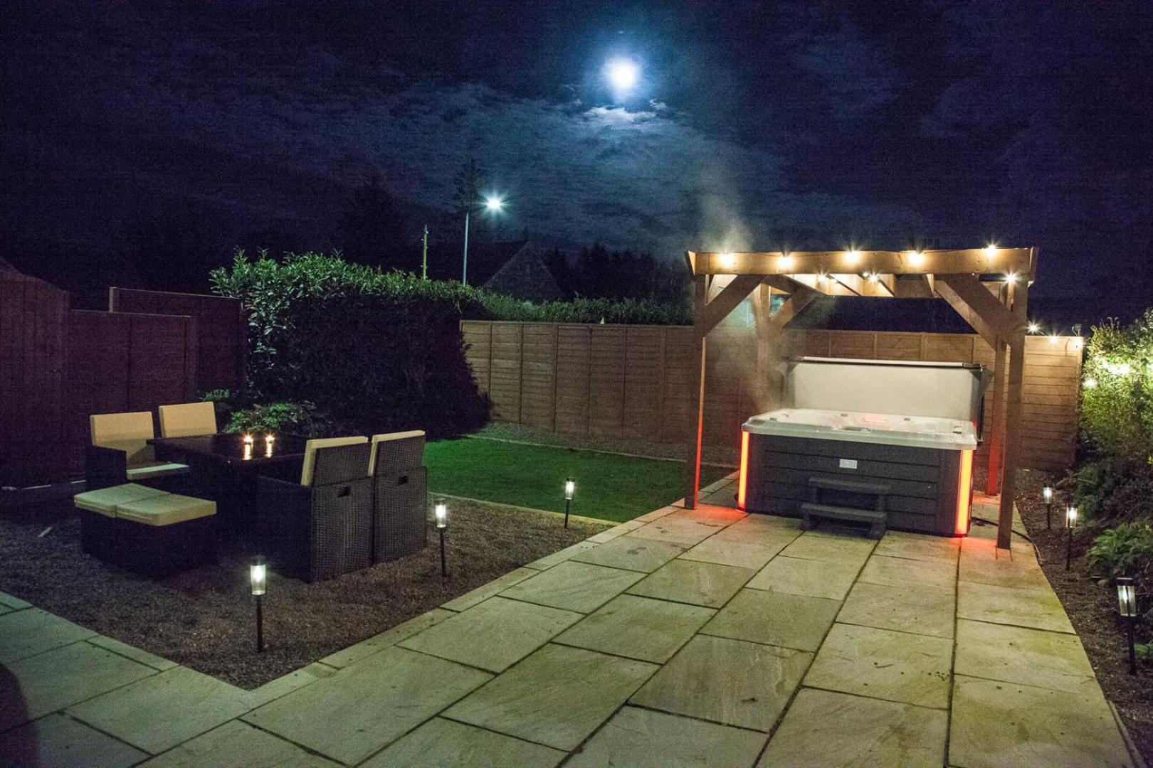 ゲートハウス・オブ・フリート Stunning Scottish Hot Tub Getawayヴィラ エクステリア 写真