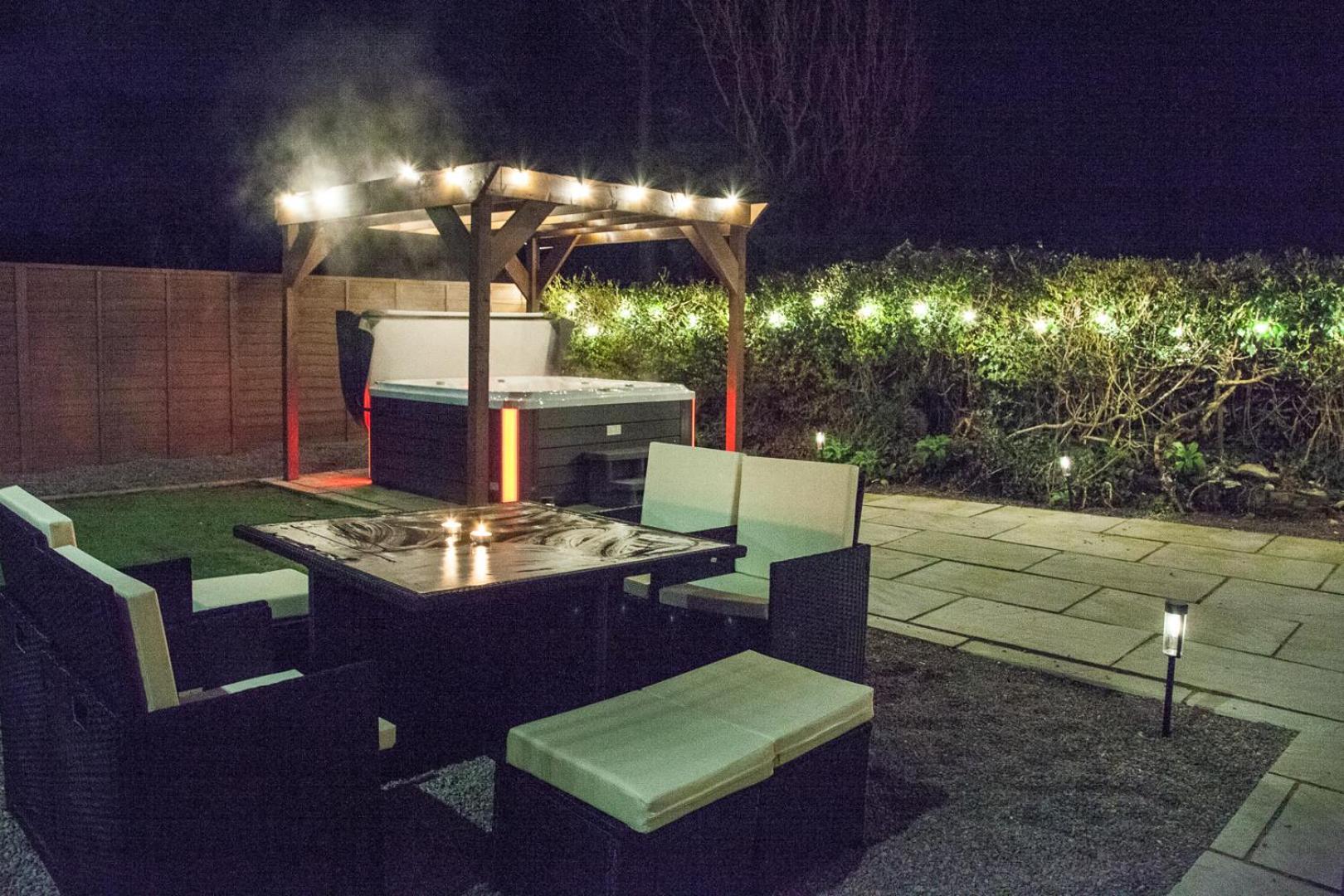 ゲートハウス・オブ・フリート Stunning Scottish Hot Tub Getawayヴィラ エクステリア 写真